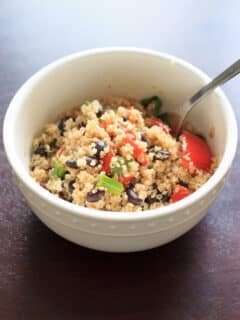 Black bean quinoa salad - another great way to enjoy quinoa in a vegan, gluten-free way. This was a hit for vegetarians and non-vegetarians alike! | trialandeater.com