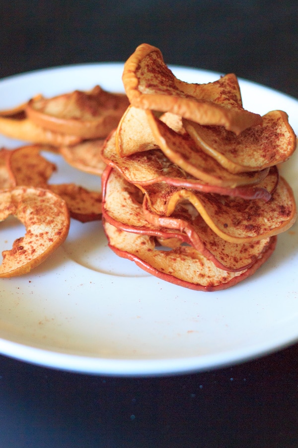 Baked Apple Slices {No Added Sugar} - Healthy Recipes Blog